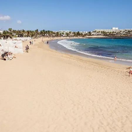 Conylanza Carmenes Costa Teguise
